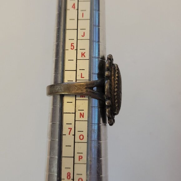 Vintage Oval Abalone Silver Ring With Intricate Detailing Size 6.5 - Picture 6 of 6